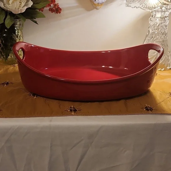 Rachael Ray Baker Red 2 Qt - Picture 1 of 4